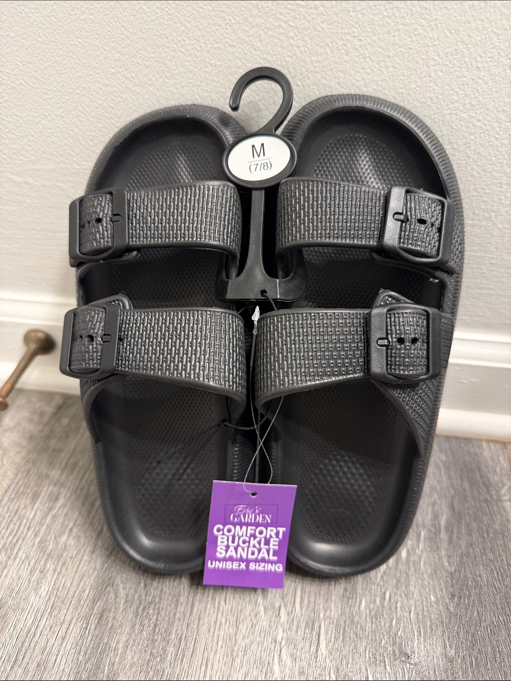 Black Double-Strap Comfort Buckle Sandals - Unisex size medium 7/8